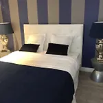 Victoria's House