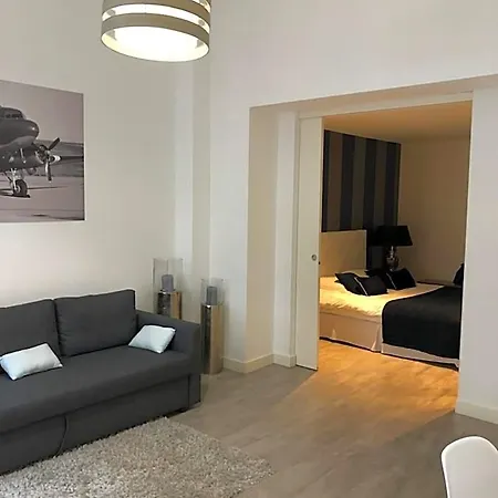 Victoria's House 3* リール