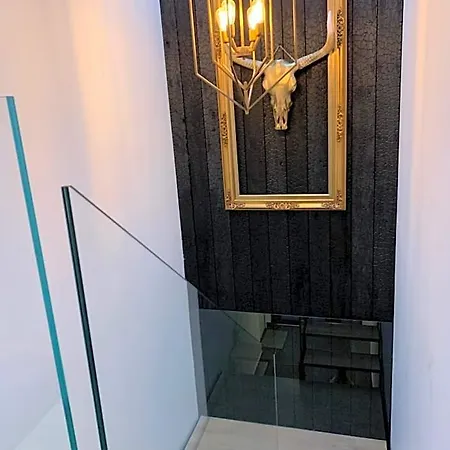 Aparthotel Victoria's House 3*