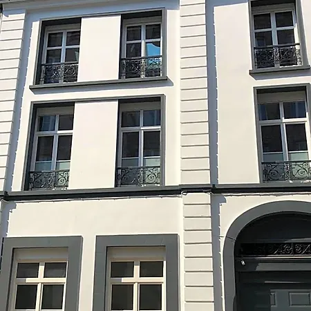 Aparthotel Victoria's House