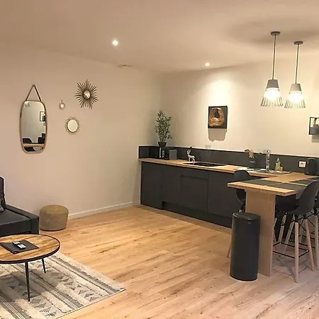 Aparthotel Victoria's House 3*