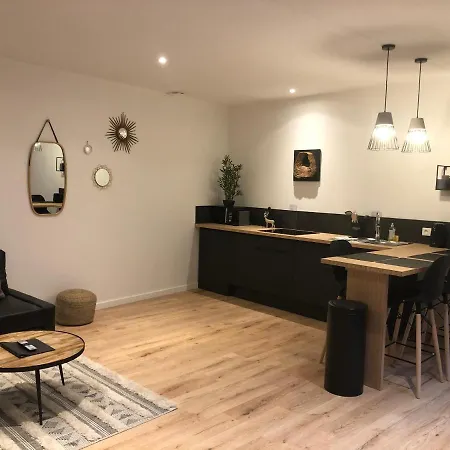 Aparthotel Victoria's House 3*