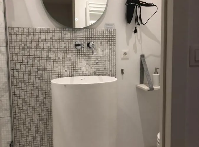 Victoria's House Aparthotel 4*