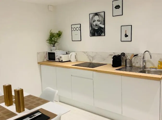 Lägenhetshotell Victoria's House 4*