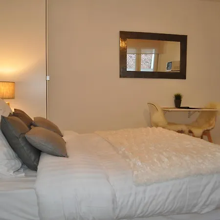 Victoria's House *
