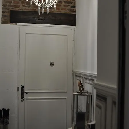 Victoria's House *