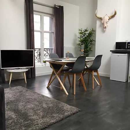 Victoria's House 4* リール